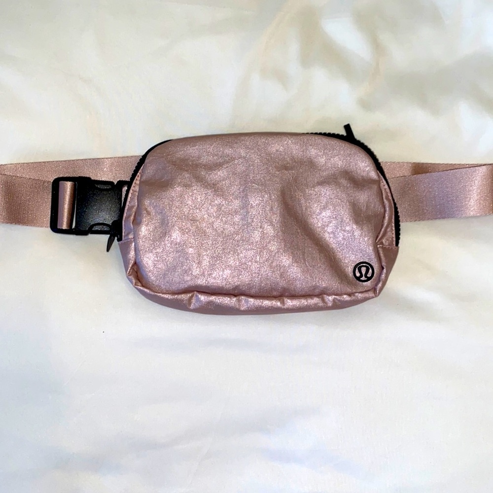 Lululemon hip pack or “Fanny Pack”